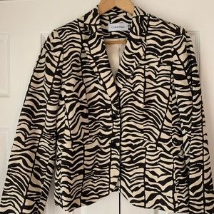 EUC Calvin Klein Zebra Print Blazer Size 6